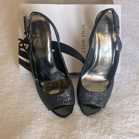 Nine West Women’s Peep Toe Heels  Size 9M Black Glitter - Picture 2 of 8
